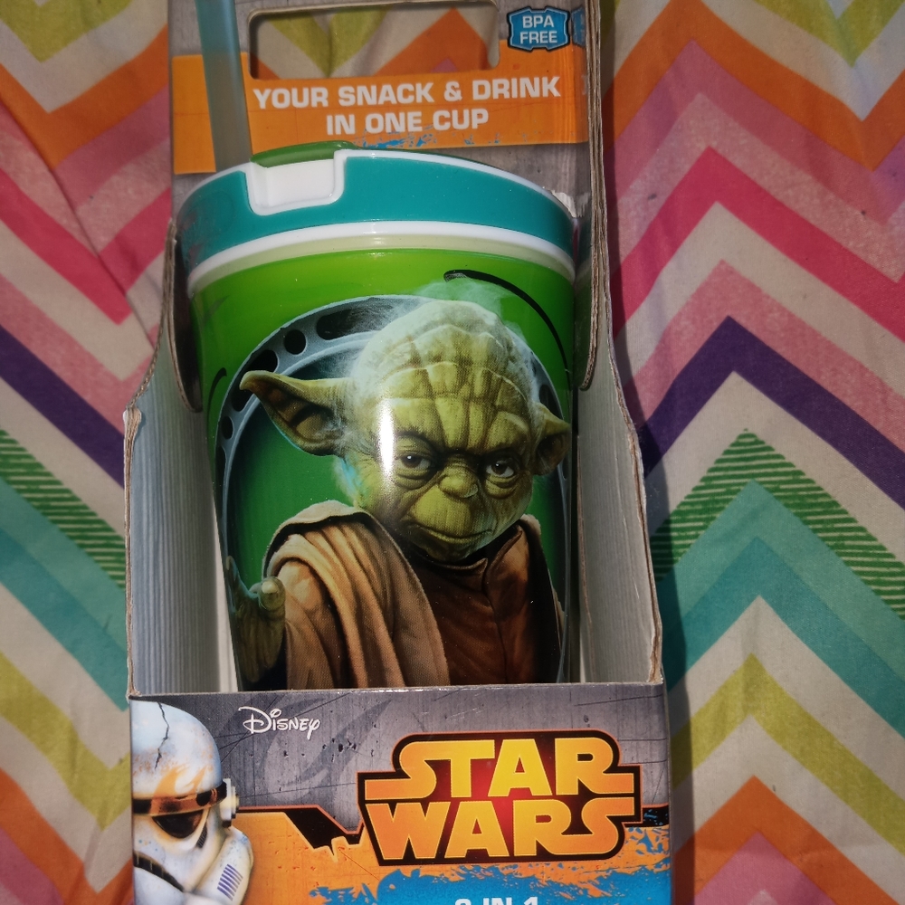 Snackeez cup